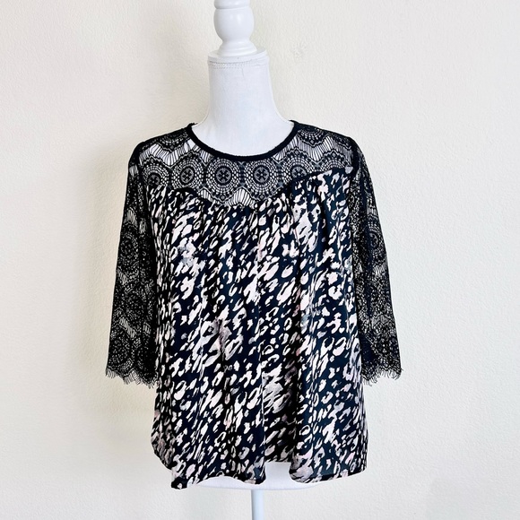 Black Lattice Lace & Pink Leopard Print Watercolor Blouse - Picture 1 of 14